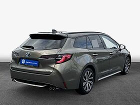 Toyota Corolla 2.0 Hybrid Touring Sports Team D