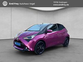 Toyota Aygo 1.0 x-play connect 